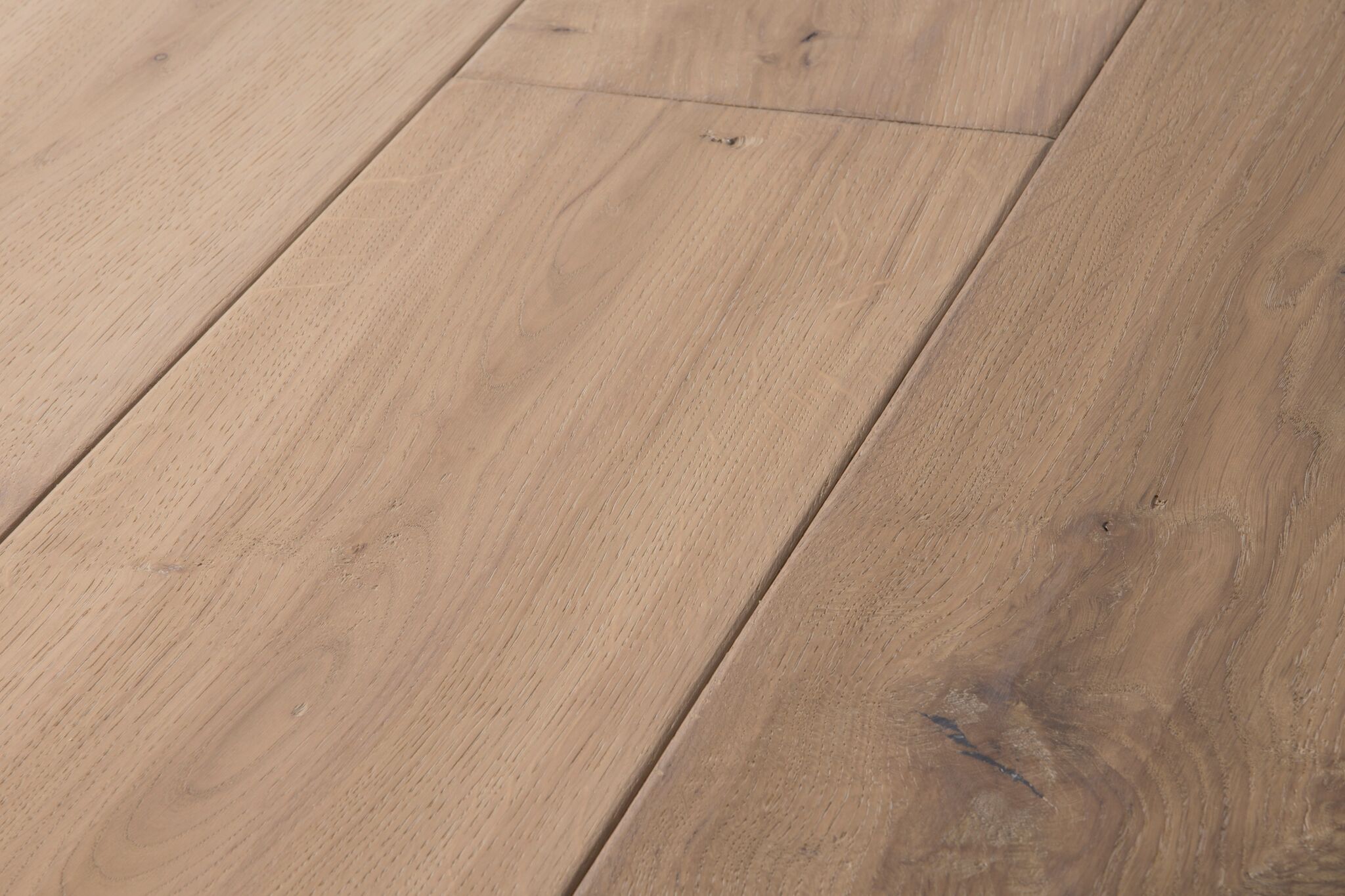 Wide Plank Bespoke Engineered Solid Douglas Fir Wood Flooring