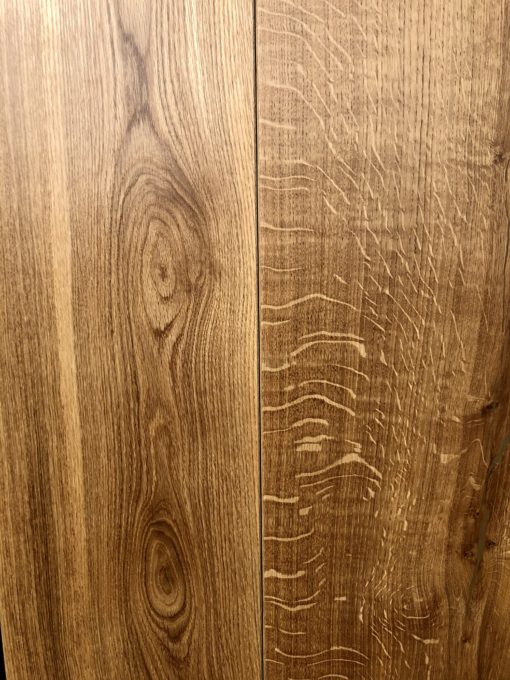 Fine Wide Engineered Oak Wood Flooring with Clear Natural Lacquered Finish 220mm Widths x 20mm Thickness x 2400mm Lengths available from Original Oak Flooring Showrooms Wiltshire. P.IUEE-BPLACSTAKI