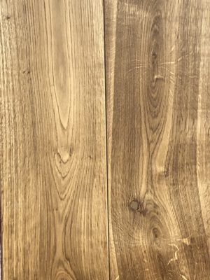 Fine Wide Engineered Oak Wood Flooring / Planks with a Smoked & Natural Hardwax Oil Finish. 220mm Wide x 20mm Thickness x 2400mm Lengths available from Original Oak Flooring in Wiltshire. Visit our showrooms to explore large display sample panels - Nationwide Delivery. PIEEE-FSSTAKISMOKOIL