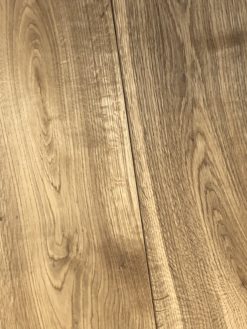 Fine Wide Engineered Oak Wood Flooring / Planks with a Smoked & Natural Hardwax Oil Finish. 220mm Wide x 20mm Thickness x 2400mm Lengths available from Original Oak Flooring in Wiltshire. Visit our showrooms to explore large display sample panels - Nationwide Delivery. PIEEE-FSSTAKISMOKOIL