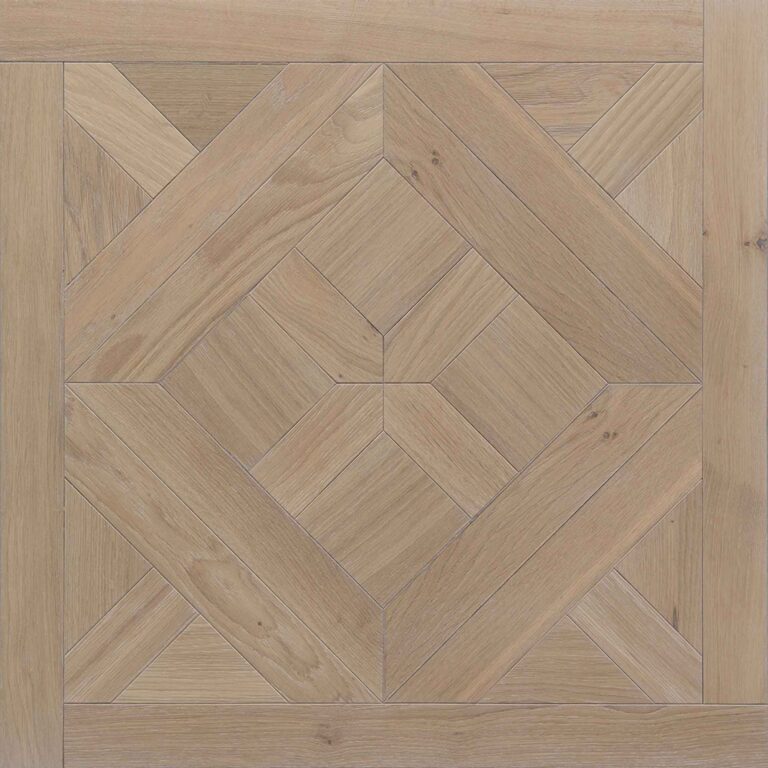 Exceptional Fine Quality Bespoke Engineered Oak Parquet de Versailles ...